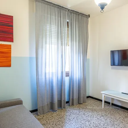 Bartoli Holidays, By Short Holidays Guest house